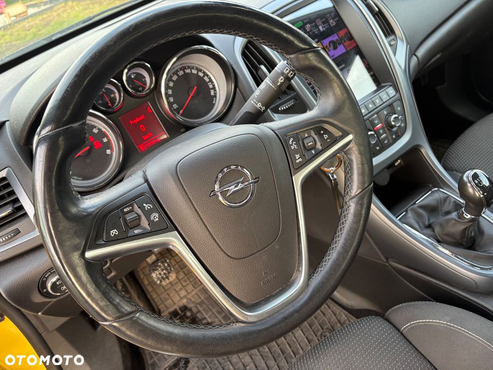 Opel Astra 1.6 T Sport - 8