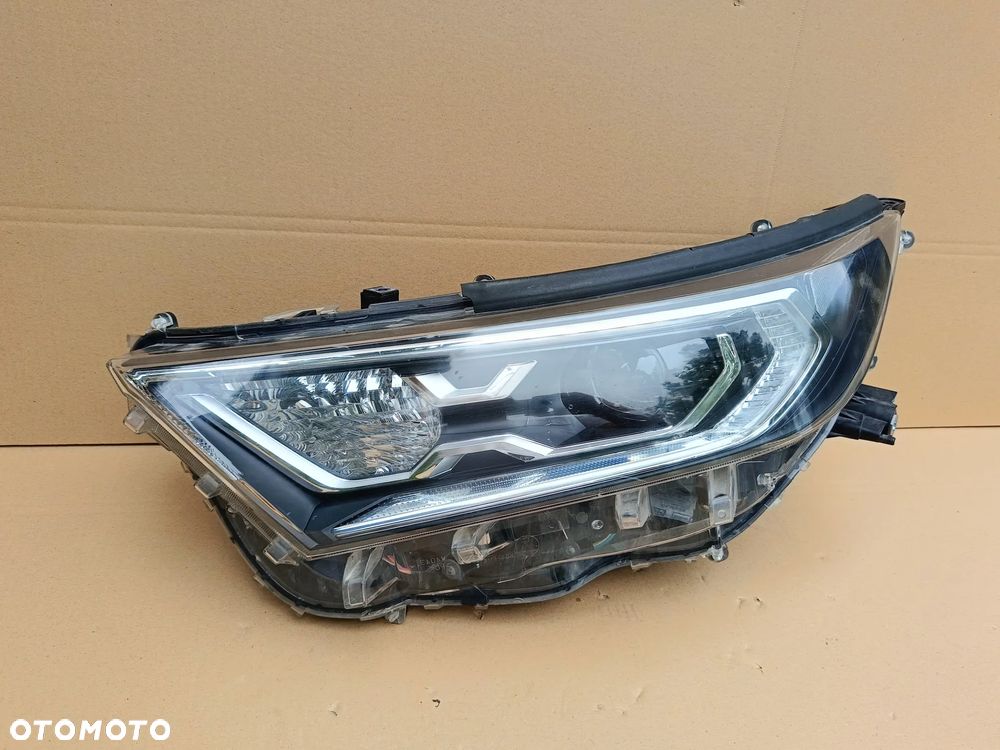 Full Led przedni lewy Toyota Rav4 V 5 lampa lewa HN21M półled reflektor
