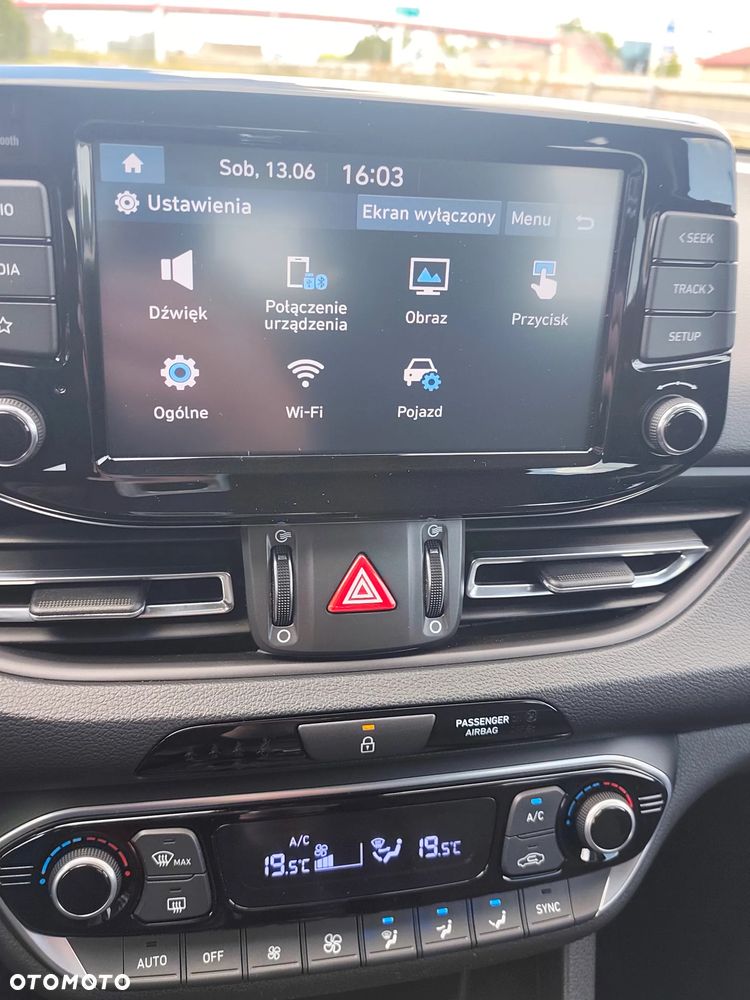 Hyundai i30 1.5 T-GDI 48V Smart DCT - 22