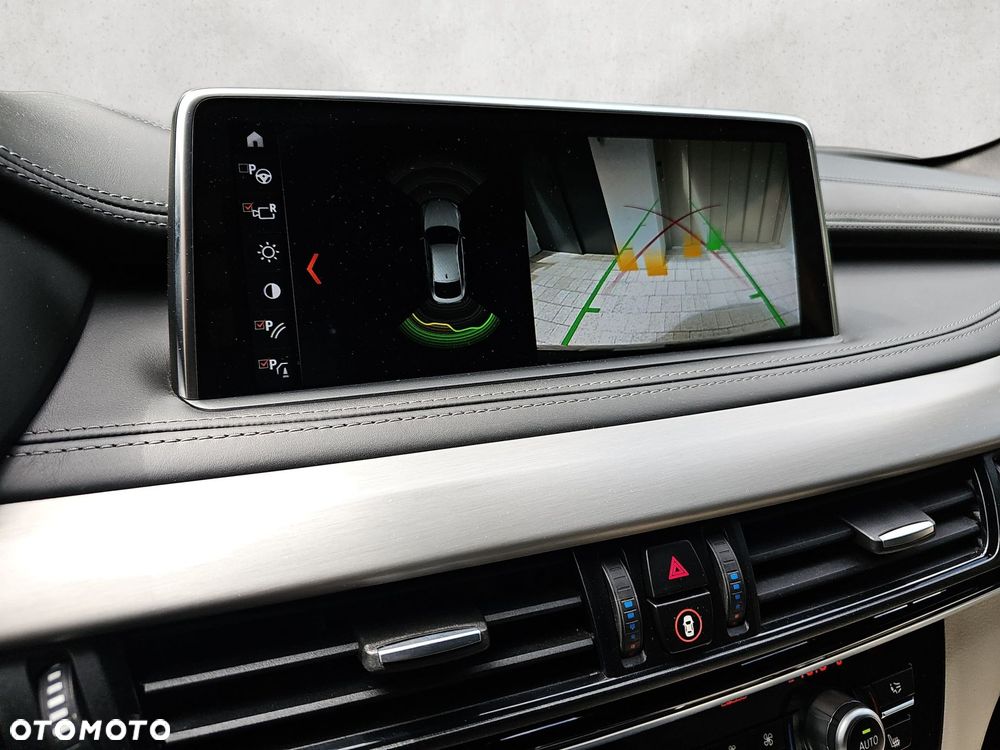 BMW X6 - 19