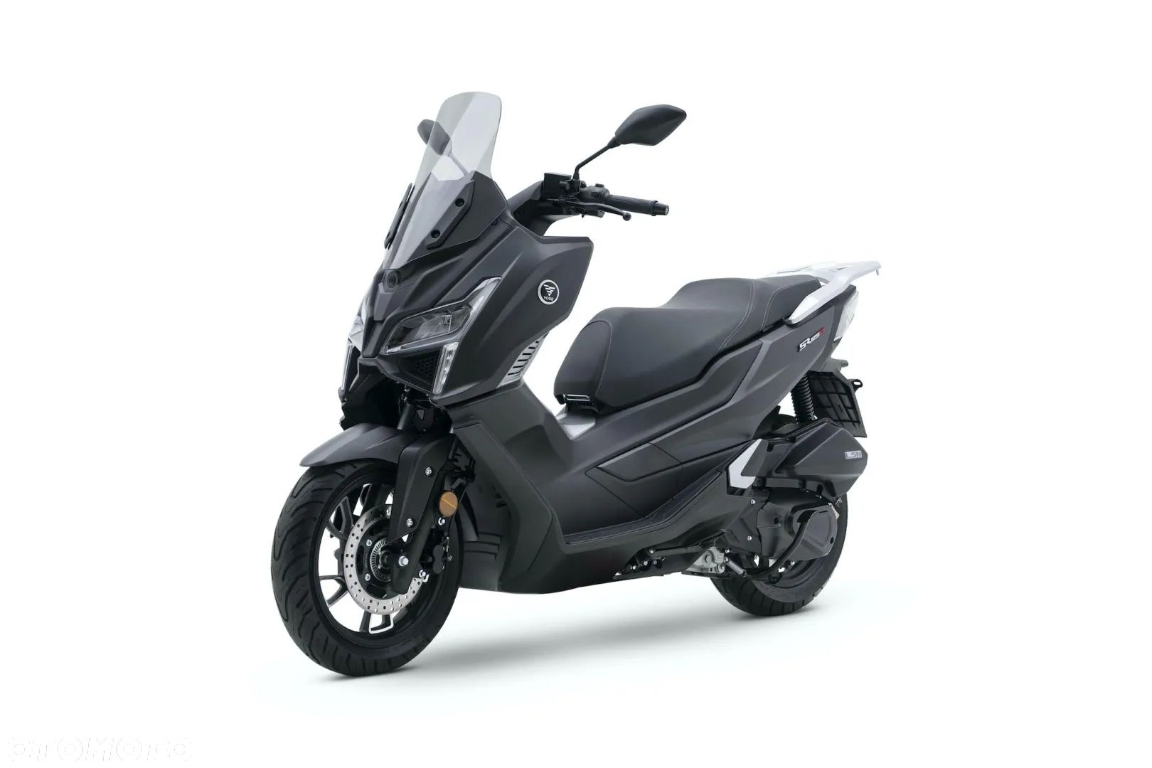 VOGE SR1 - 1