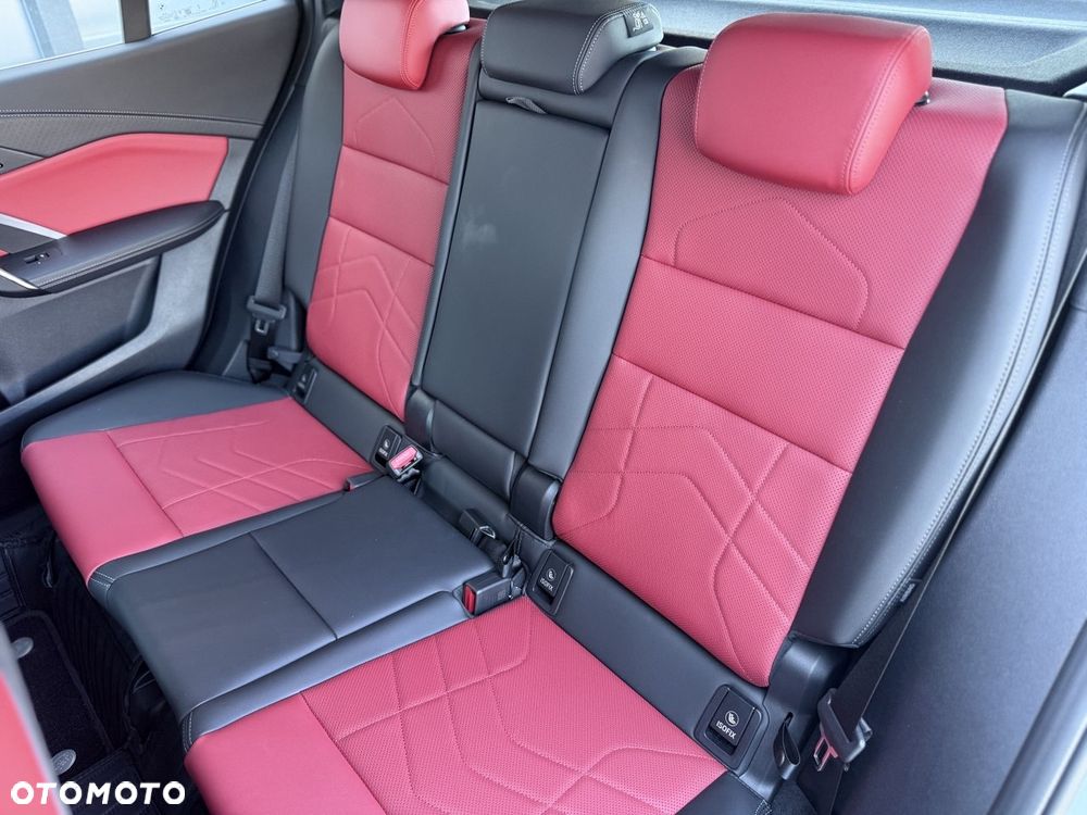 BMW X2 - 24