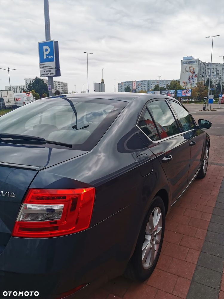 Skoda Octavia 1.5 TSI ACT Style DSG - 7