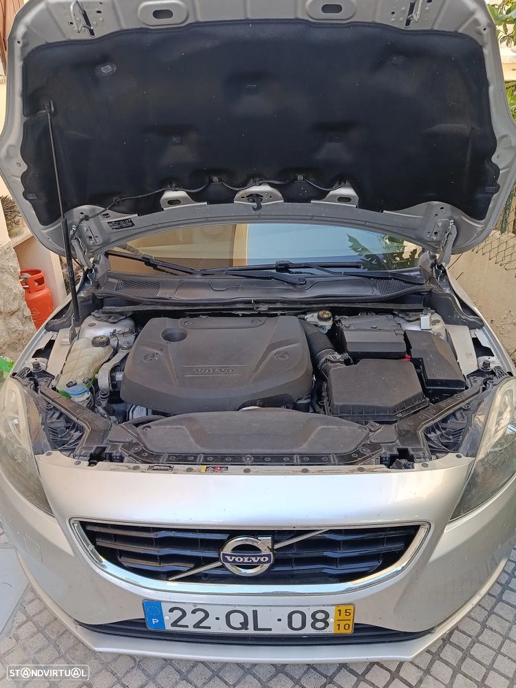 Volvo V40 2.0 D2 VOR - 18