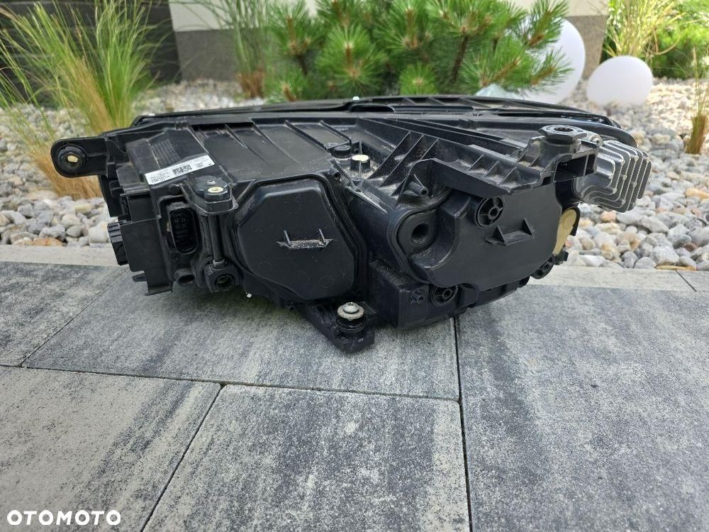 VW PASSAT B8 3G1 LIFT R Lampa prawa Full Led Matrix IQ 3G1941082Q Czarna - 9