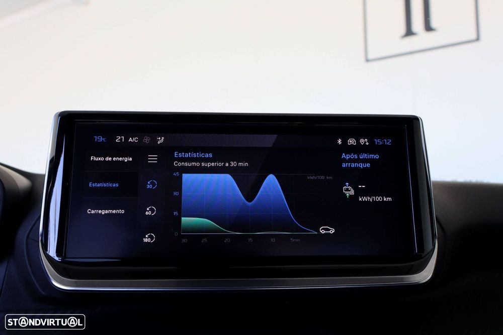 Peugeot e-2008 50 kWh GT - 38