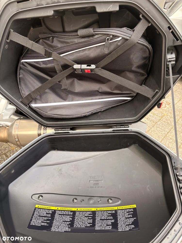Yamaha FJR - 30