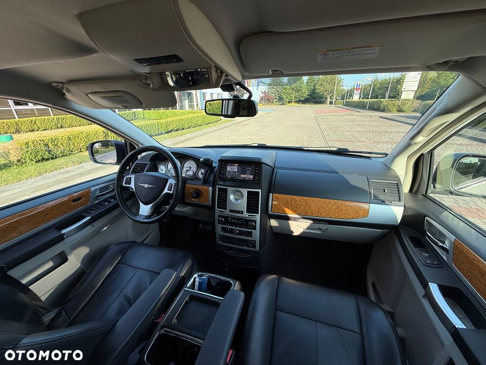 Chrysler Grand Voyager 3.8 V6 Limited - 24