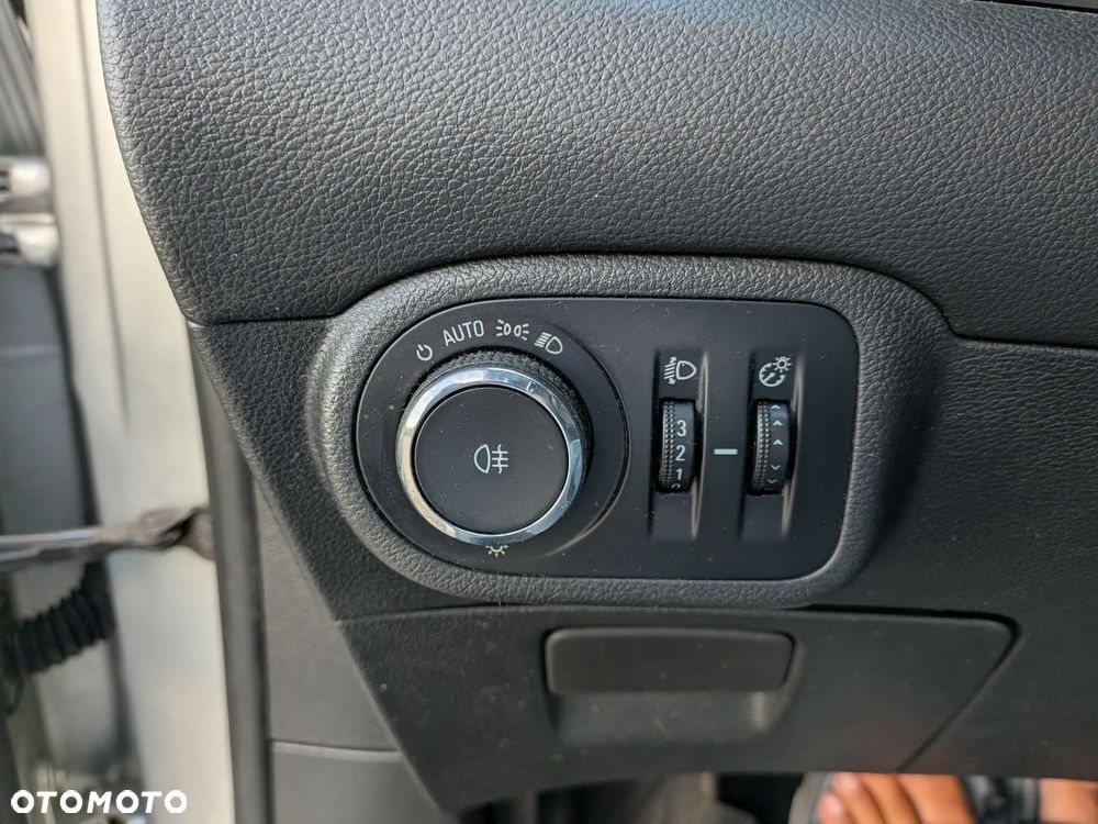 Opel Zafira 2.0 CDTI Cosmo EcoFLEX S&S - 29