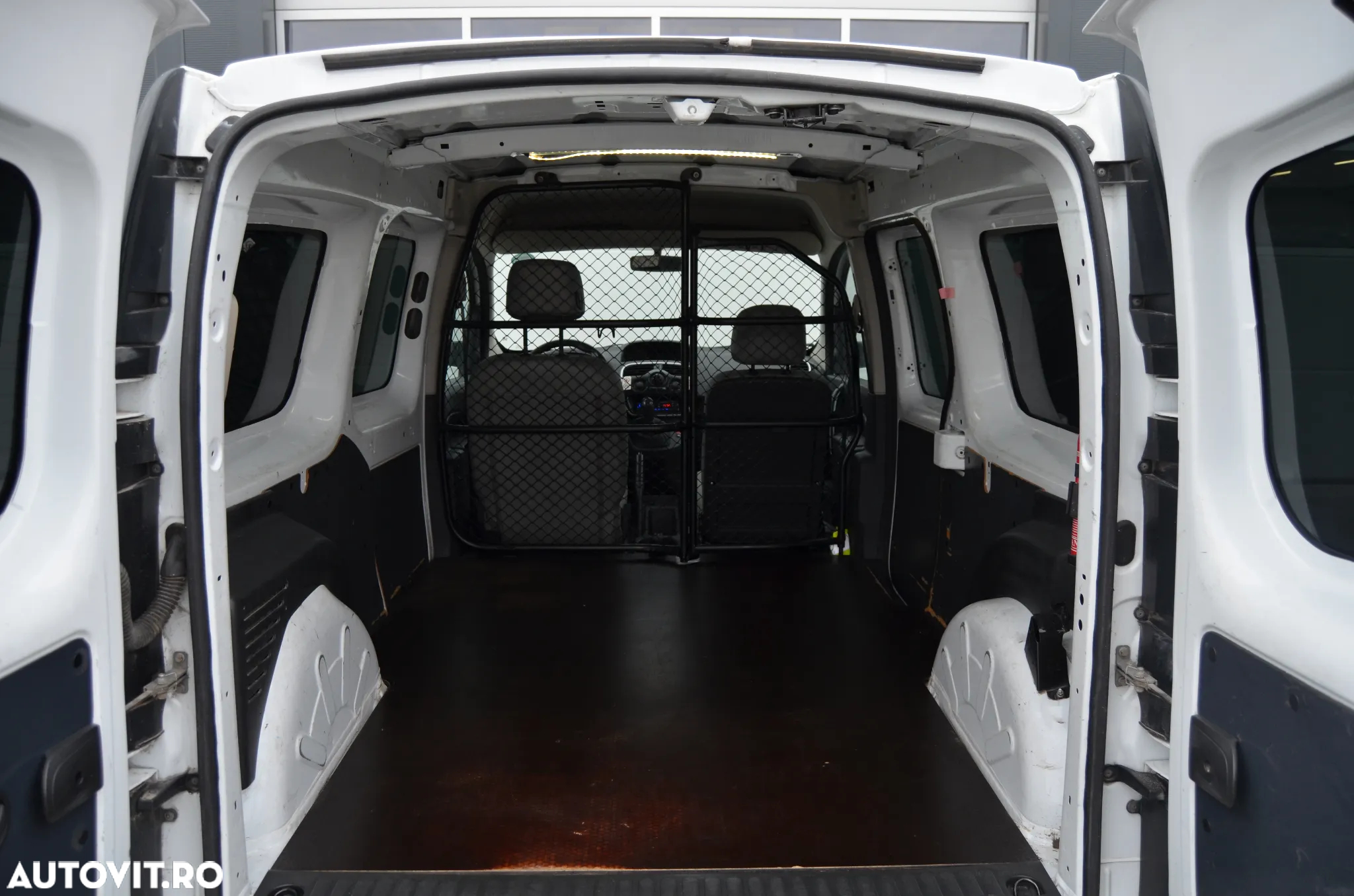 Renault Kangoo dCi 90 FAP Grand - 11