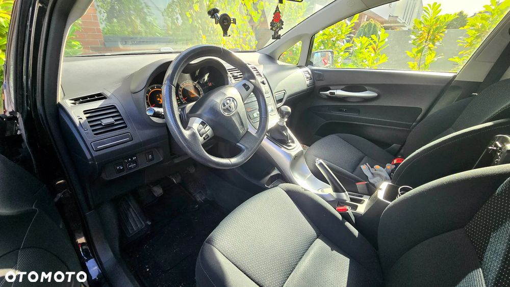 Toyota Auris 1.33 Dual-VVT-i Comfort - 6