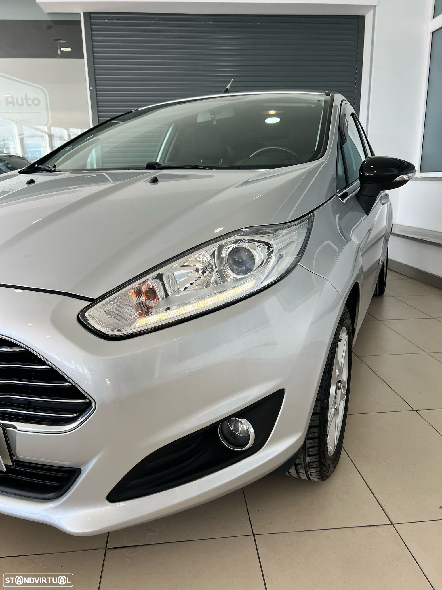 Ford Fiesta 1.0 Ti-VCT Titanium - 2