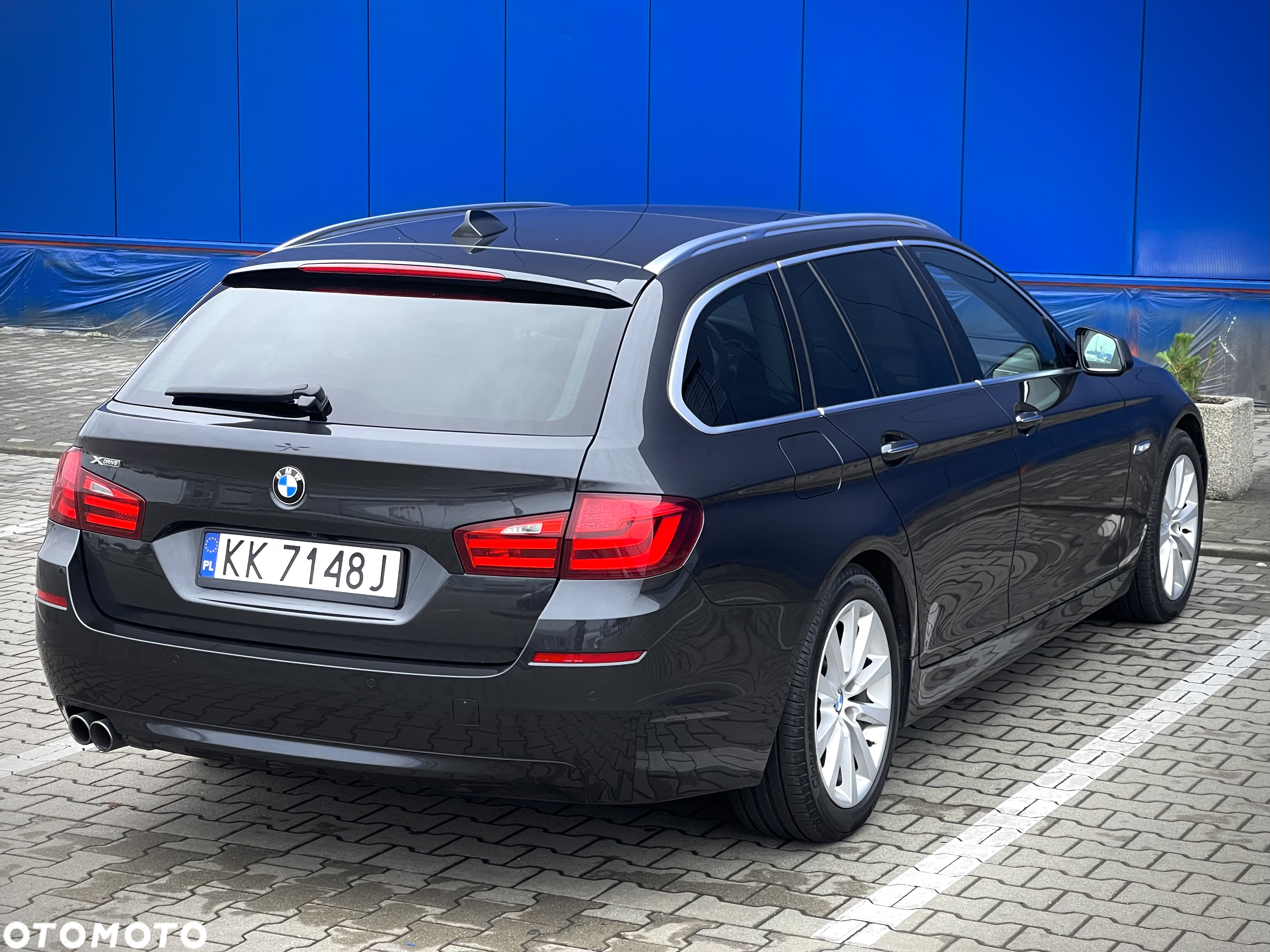 BMW Seria 5 530d xDrive Touring - 6