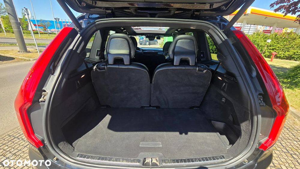 Volvo XC 90 - 11