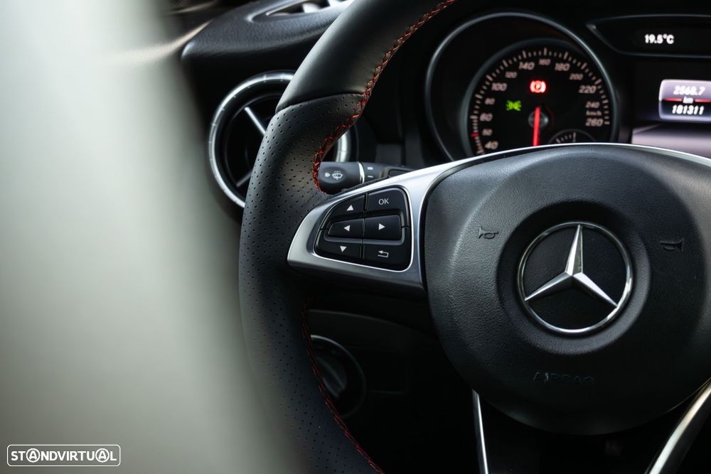 Mercedes-Benz CLA 180 d AMG Line - 18