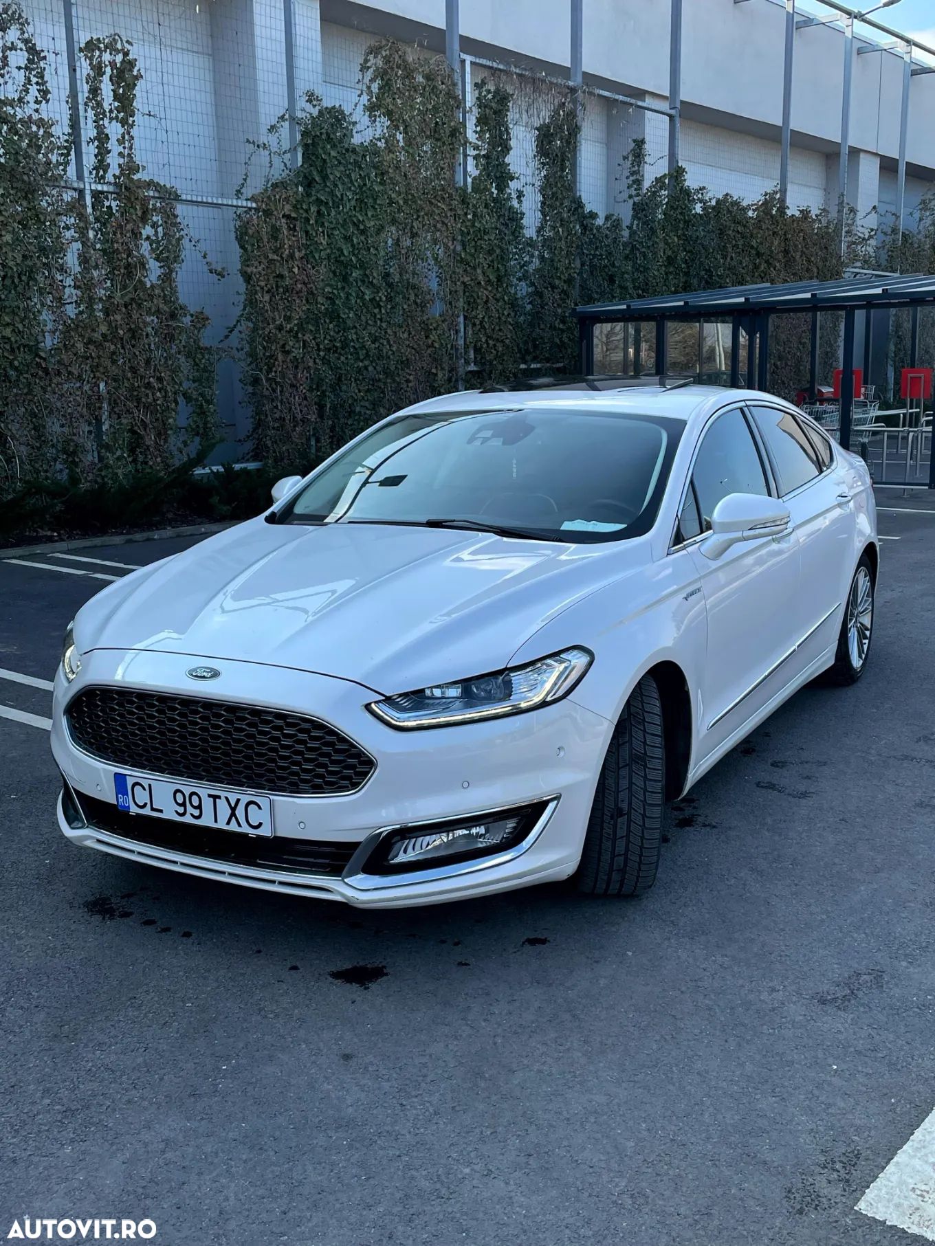Ford Mondeo 2.0 HEV Vignale - 1