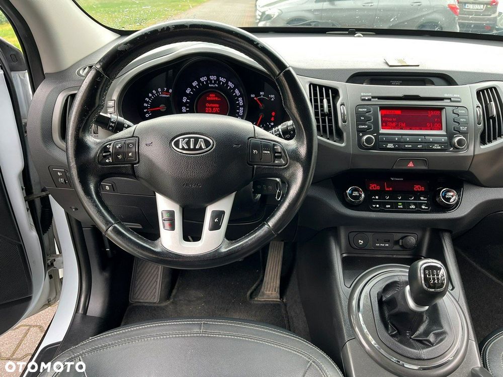 Kia Sportage - 11