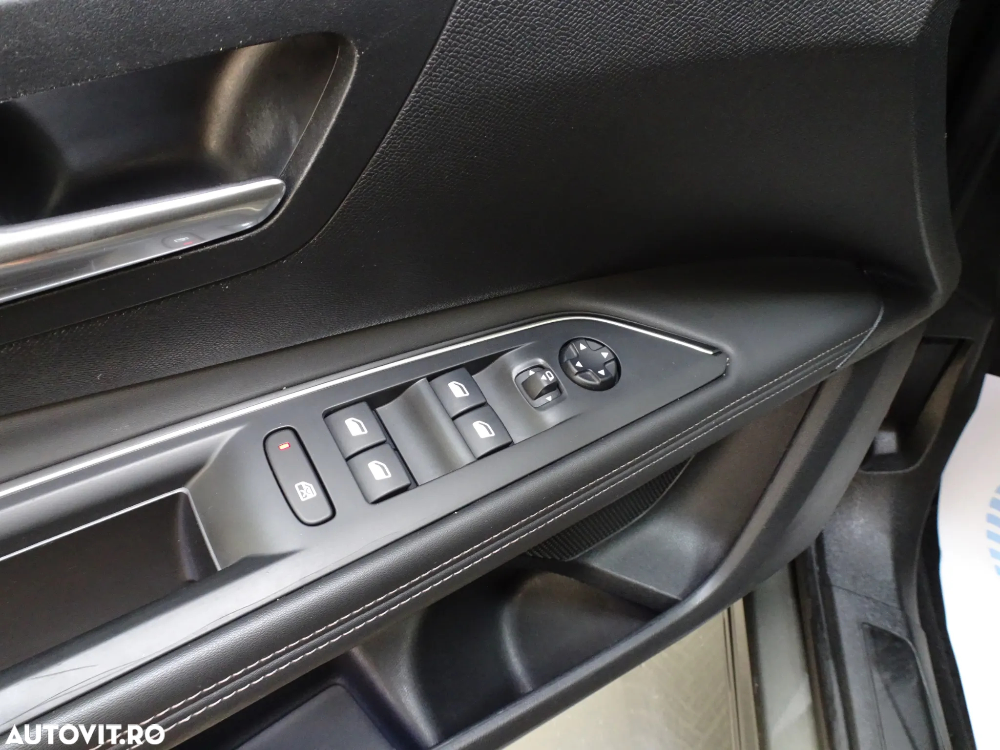 Peugeot 3008 - 19