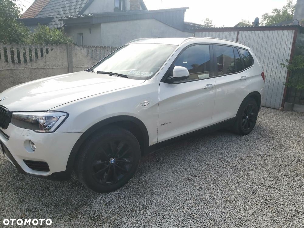 BMW X3 xDrive28i - 2