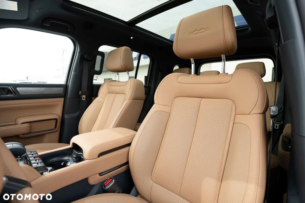 BYD Leopard 5 - 16
