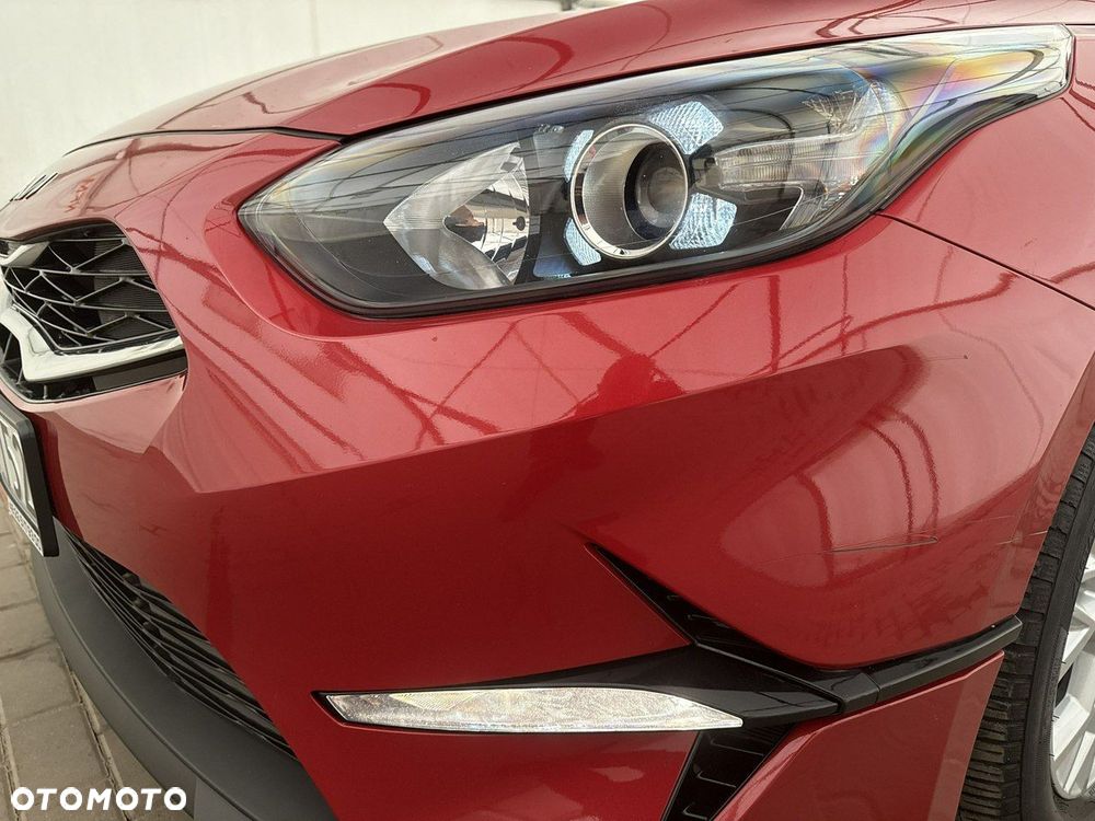 Kia Ceed - 29