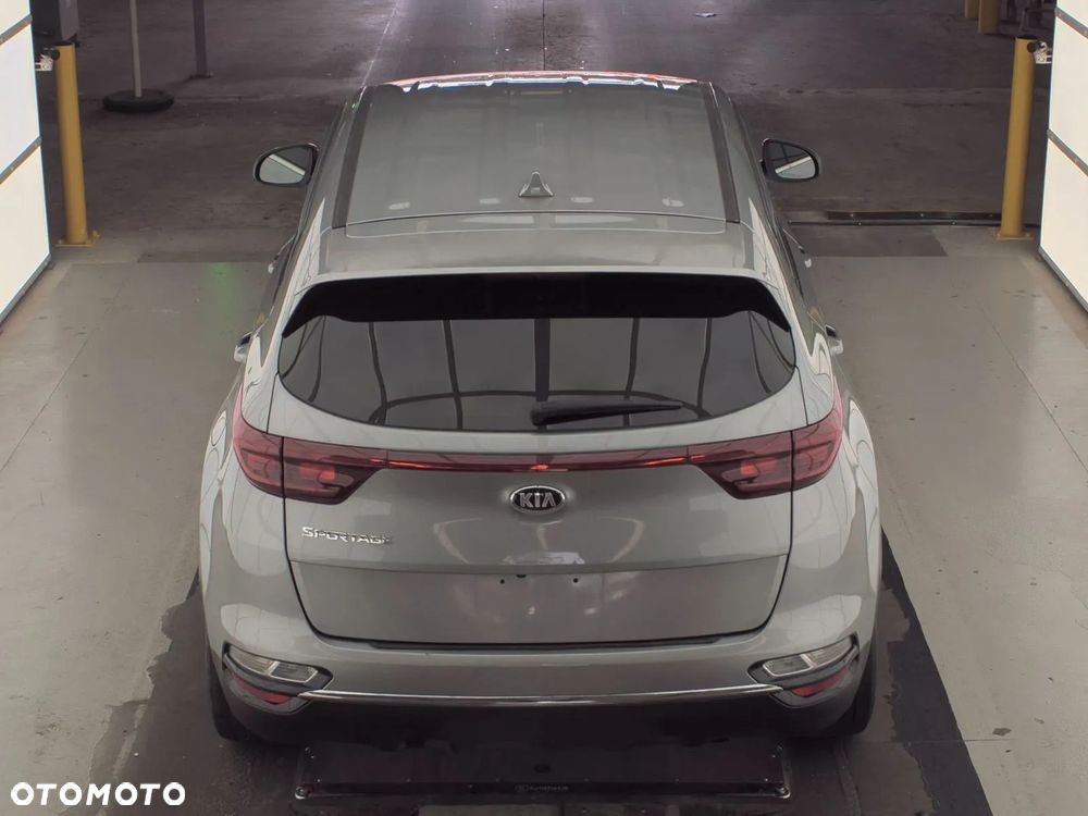Kia Sportage - 6