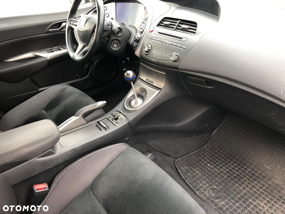 Honda Civic 1.8 Comfort - 10