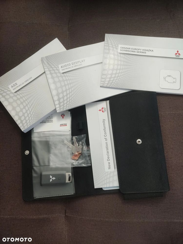 Mitsubishi ASX 1.6 Black Edition - 14