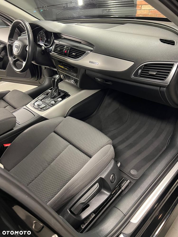 Audi A6 Avant 2.0 TDI quattro S tronic - 14