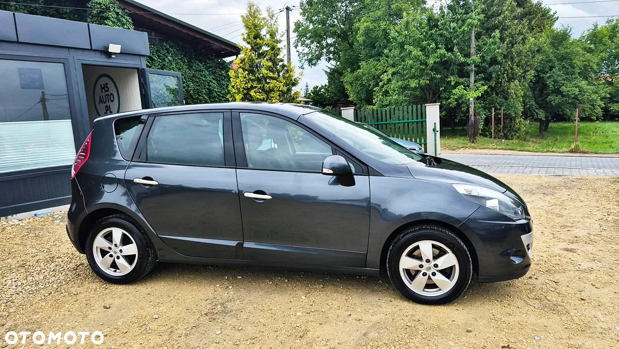 Renault Scenic 1.6 16V 110 TomTom Edition - 10