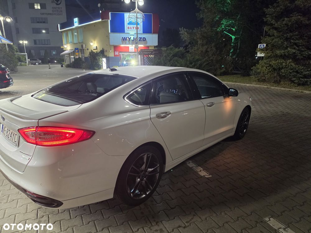 Ford Fusion 2.0 EcoBoost Titanium - 6