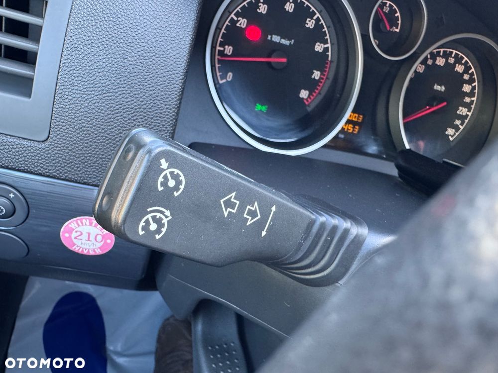 Opel Astra 2.0 Turbo Cosmo - 26