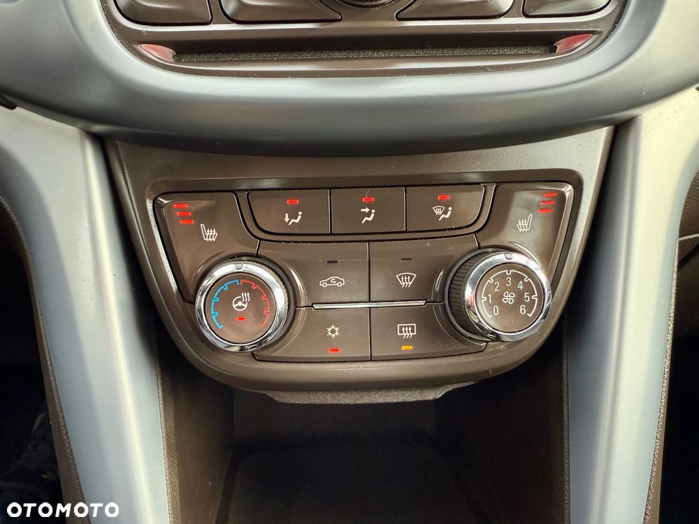 Opel Zafira Tourer 1.4 Turbo Automatik Business Innovation - 14