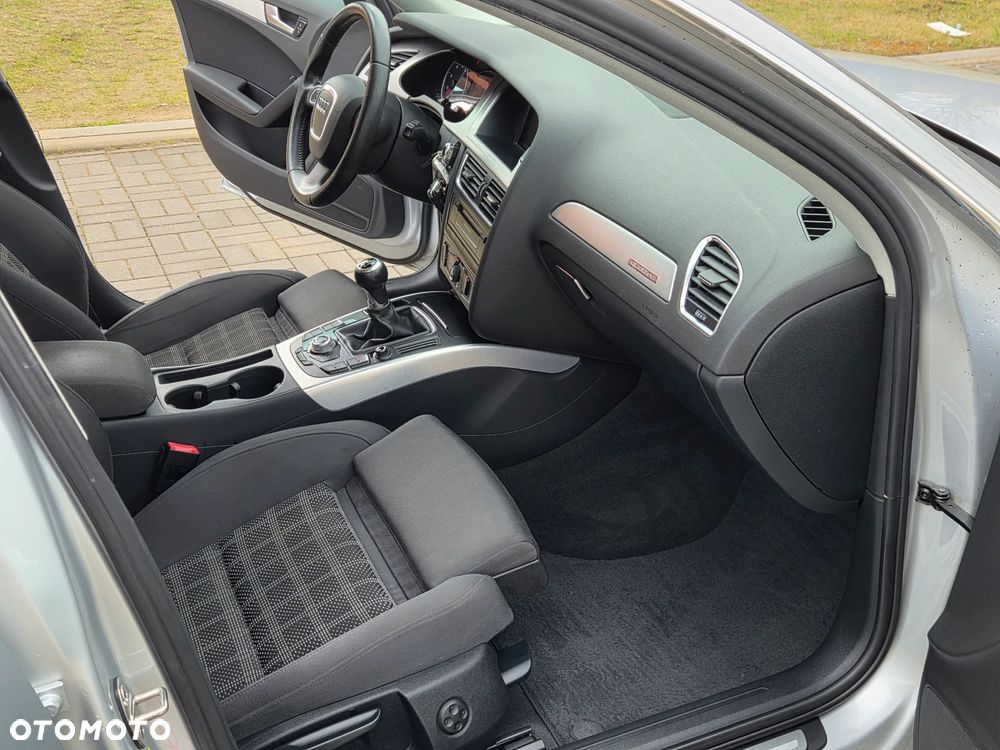 Audi A4 Avant 1.8 TFSI quattro Ambiente - 21