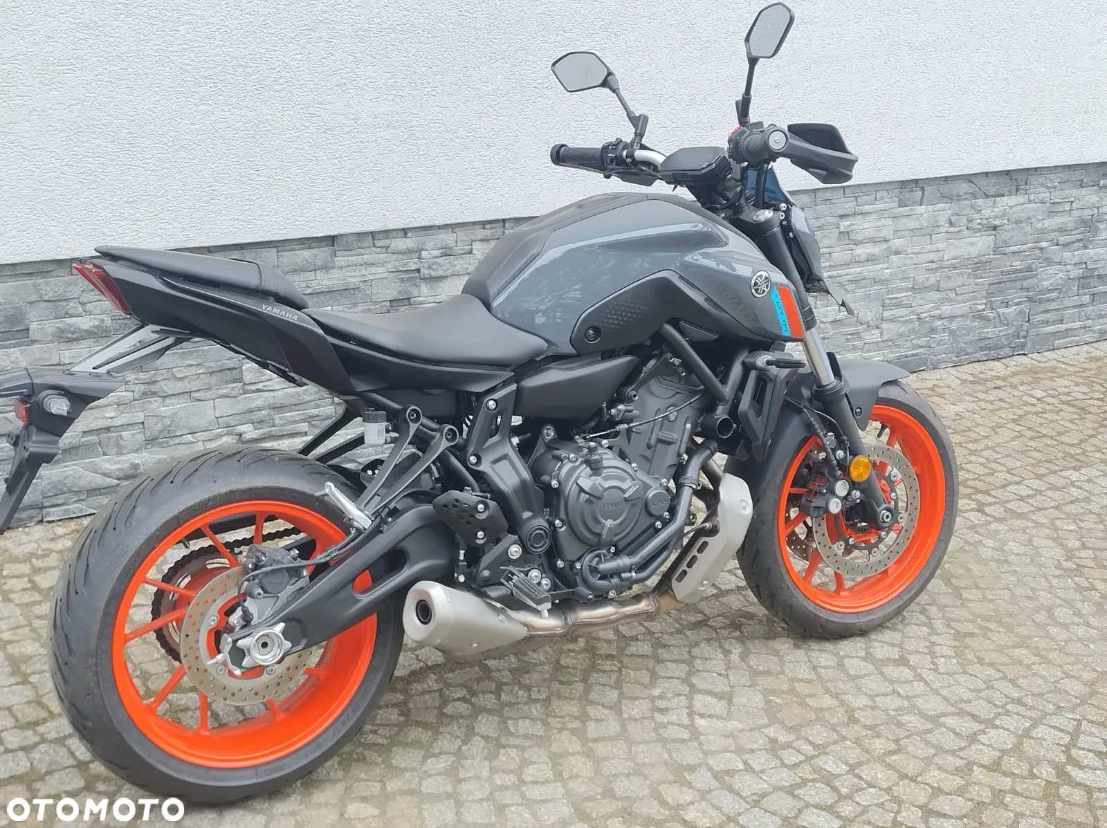 Yamaha MT - 6