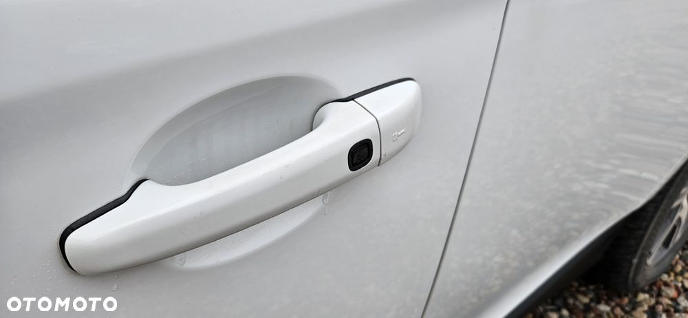 Volvo XC 60 D5 AWD Geartronic Summum - 17