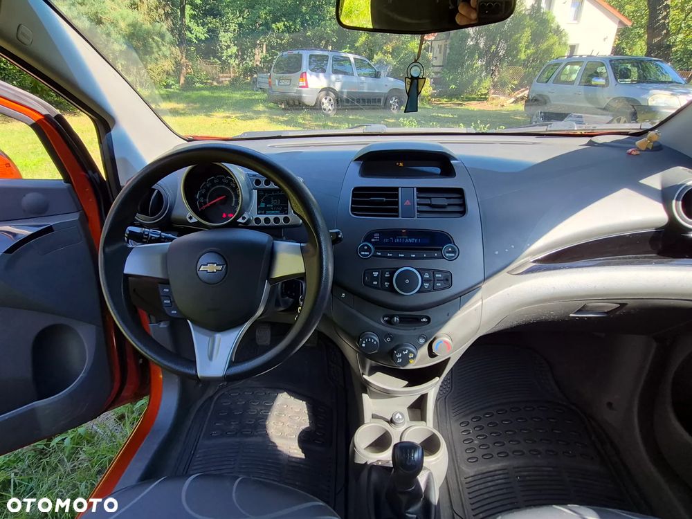 Chevrolet Spark - 12