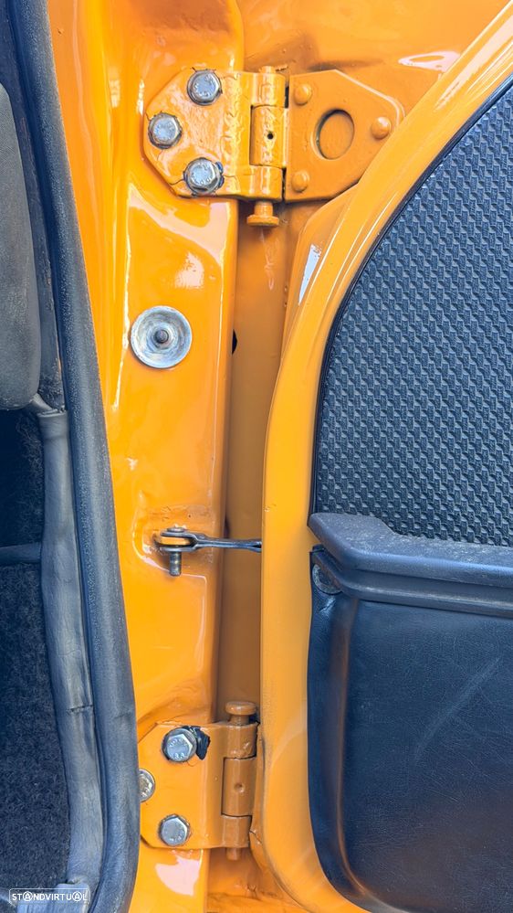 Porsche 911 Série F - 47