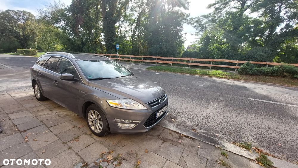 Ford Mondeo 2011 photo 2