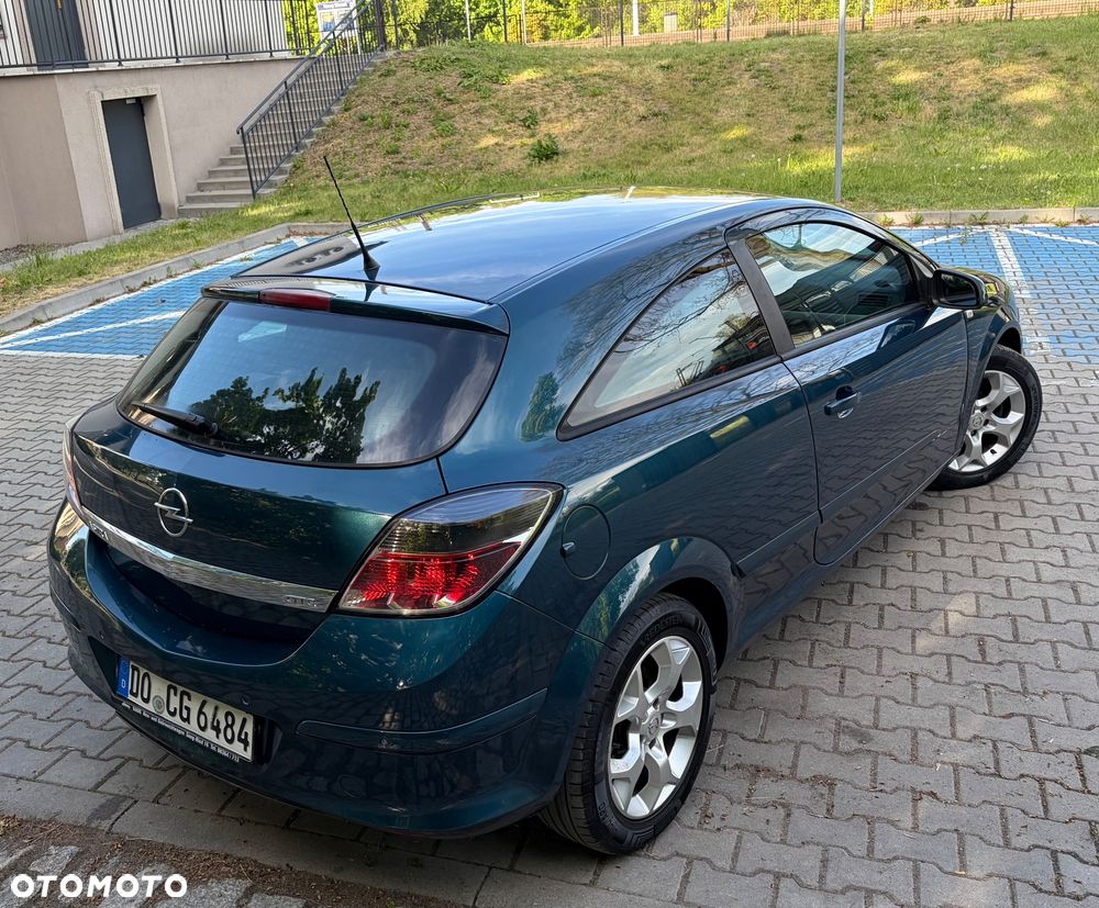 Opel Astra 1.6 Sport - 4