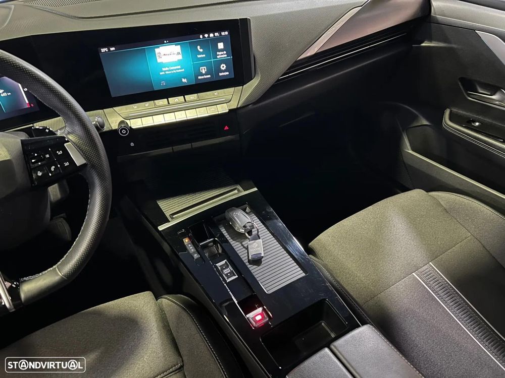 Opel Astra Sports Tourer 1.2 T Hybrid GS eDCT - 29