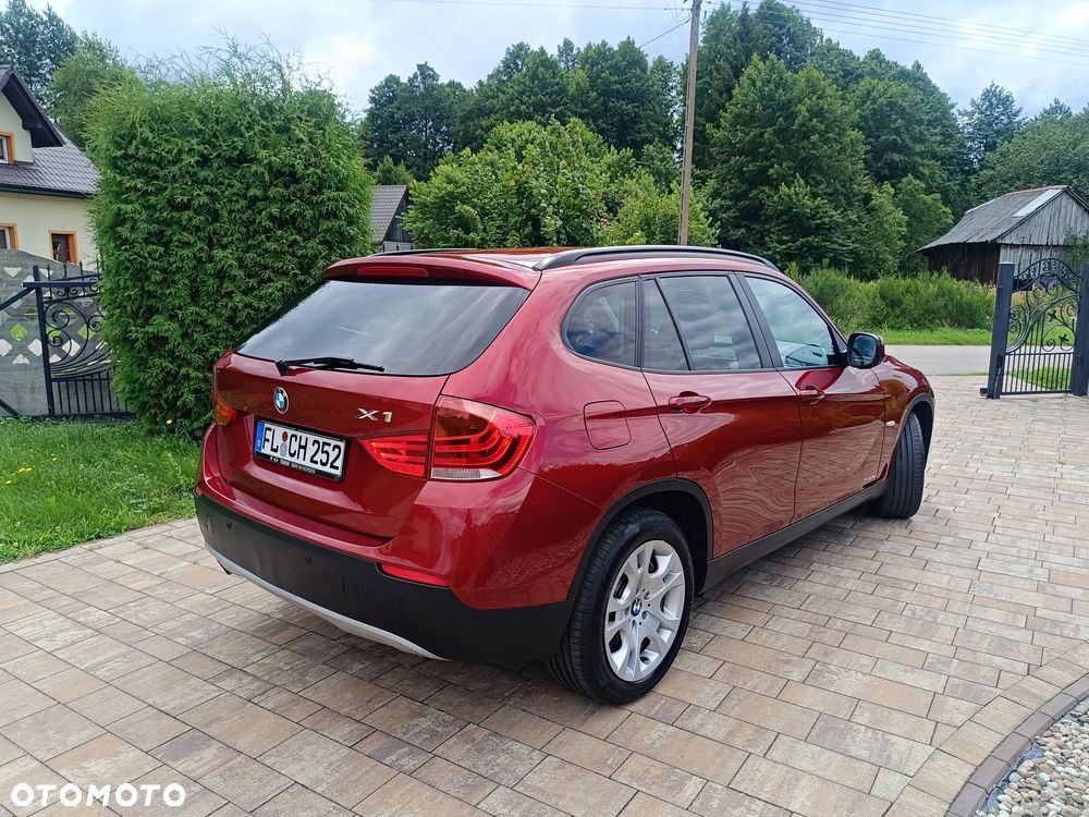 BMW X1 sDrive18i - 36