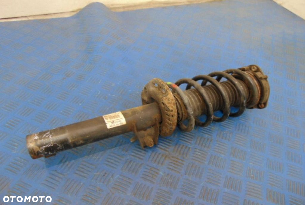VOLKSWAGEN PASSAT B6 2.0TDI AMORTYZATOR PRAWY PRZÓD 3C0413031AB - 2