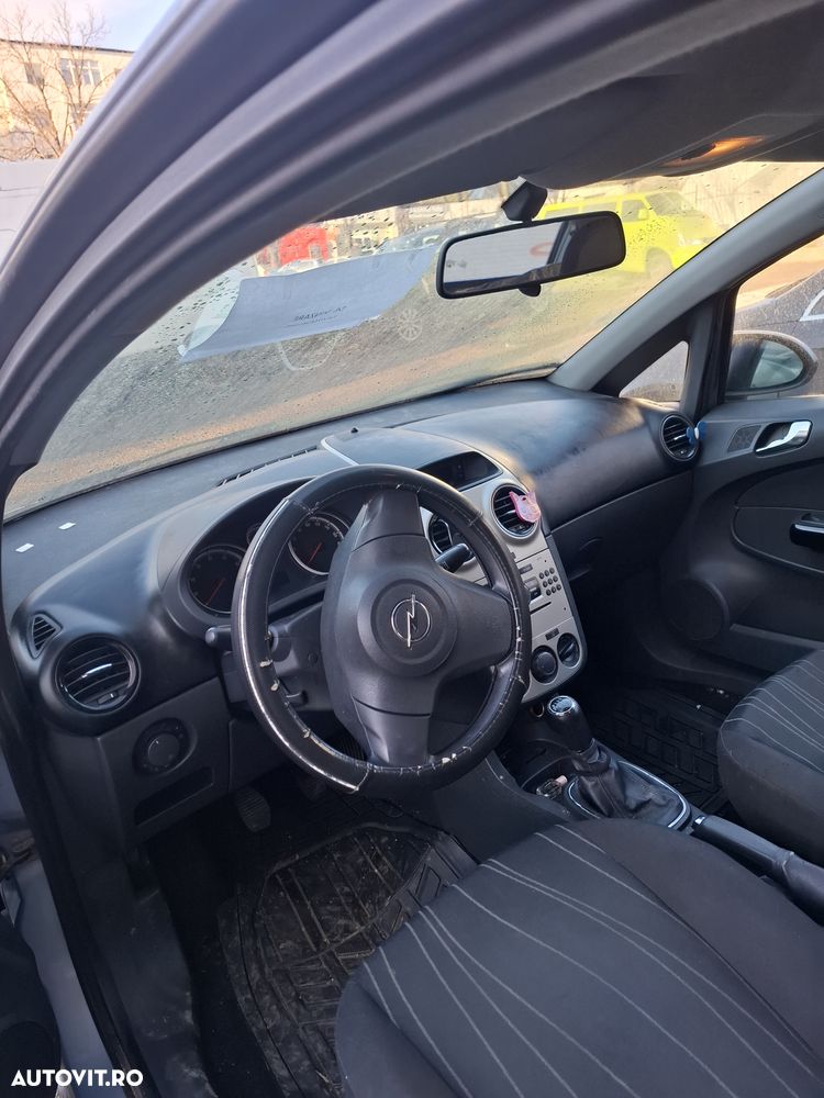 Opel Corsa - 5