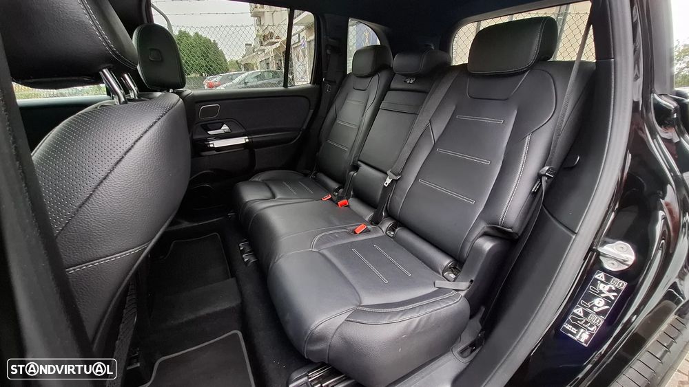 Mercedes-Benz GLB 200 d AMG Line - 27