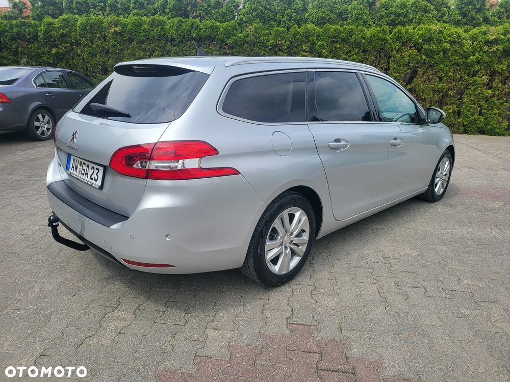 Peugeot 308 BlueHDi 120 EAT6 Stop & Start Allure - 5