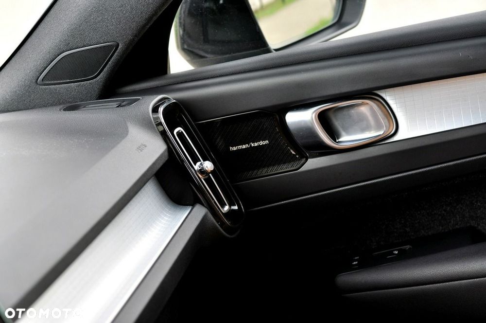 Volvo XC 40 D3 Momentum Pro - 20