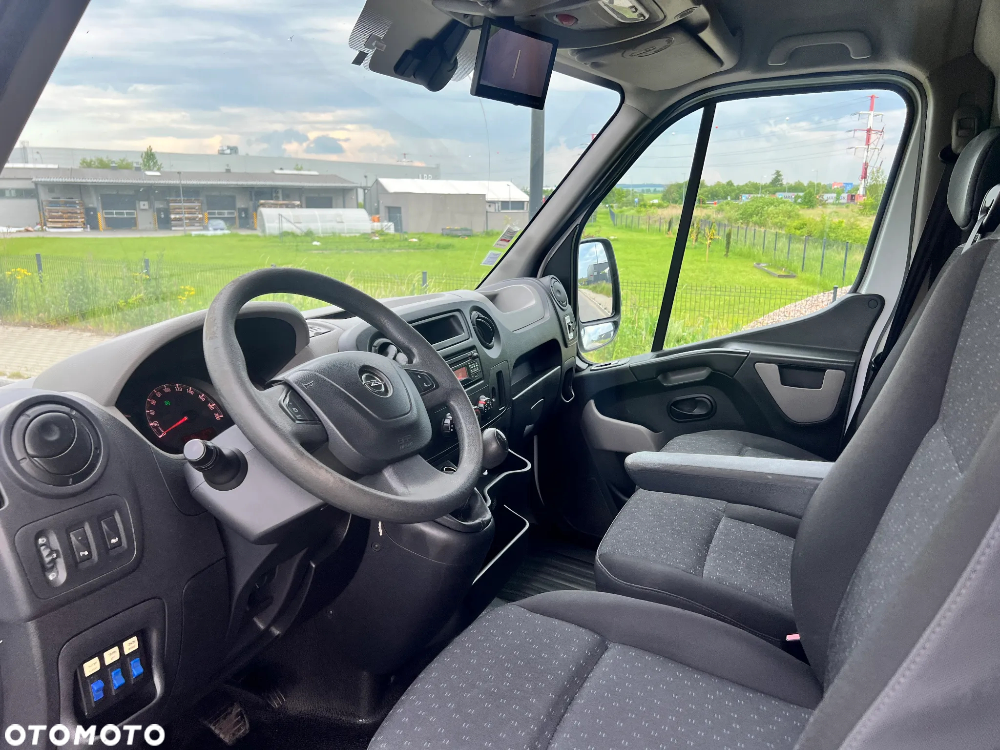 Opel Movano - 12