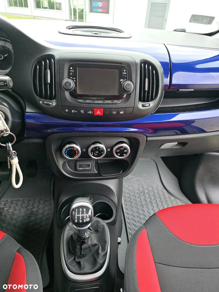 Fiat 500L 1.4 16V Easy - 11