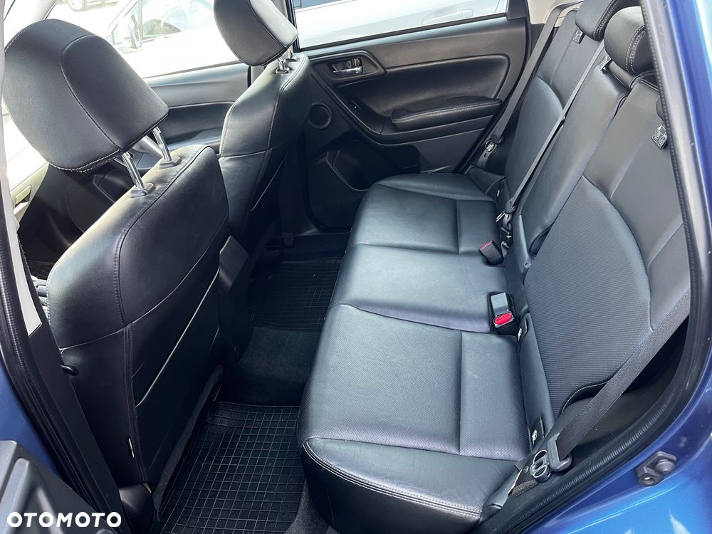 Subaru Forester 2.0 XT Platinum Lineartronic - 11